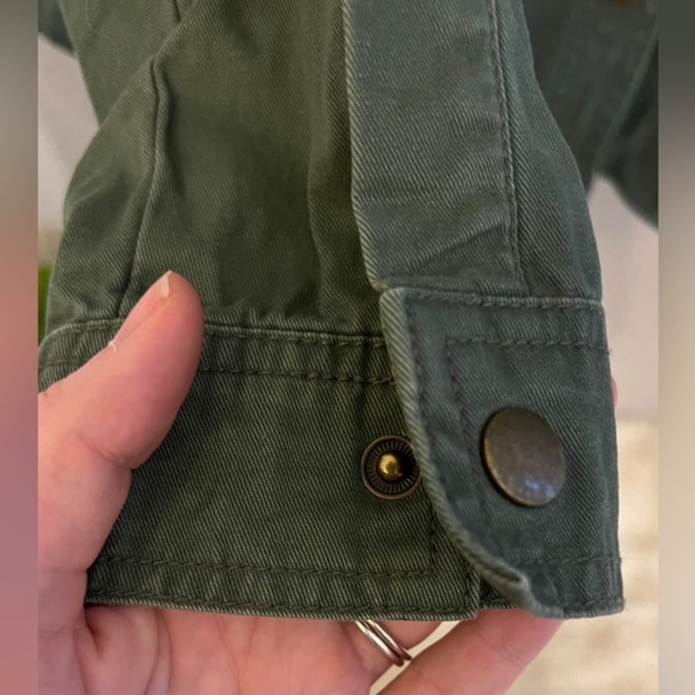 Forever 21 Utility Jacket - Picture 4 of 6